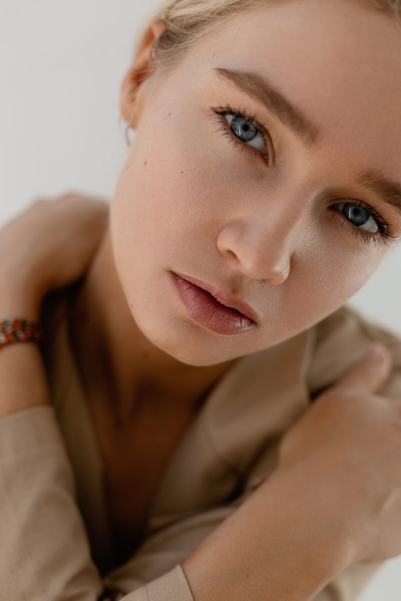 Fashion-inspired portrait session in Geneva Switzerland